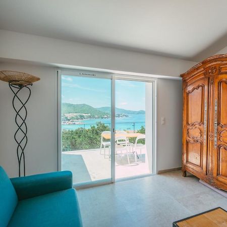Appartement A 2Mn De La Plage Du Ruppione Pietrosella Екстериор снимка