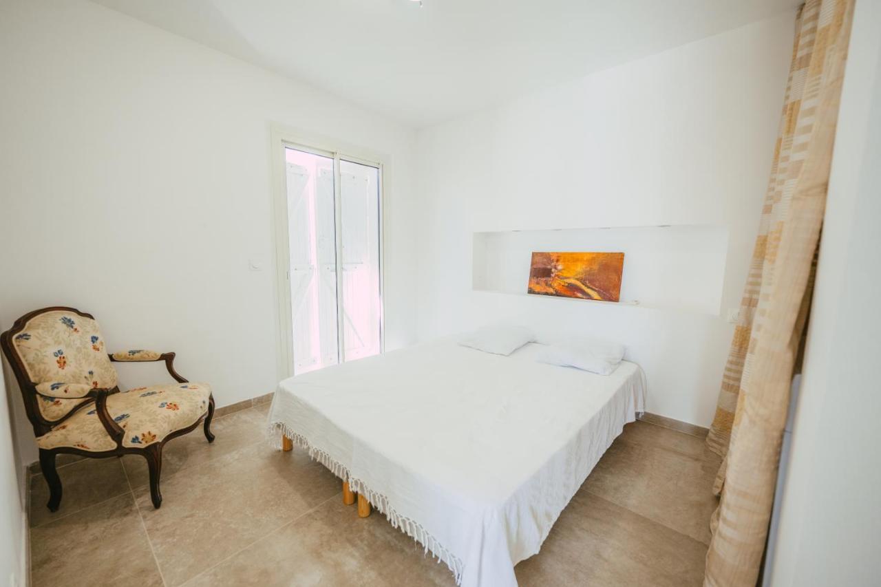 Appartement A 2Mn De La Plage Du Ruppione Pietrosella Екстериор снимка